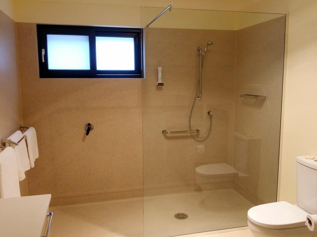 Beaulieu Apartment Коулс Бей Стая снимка